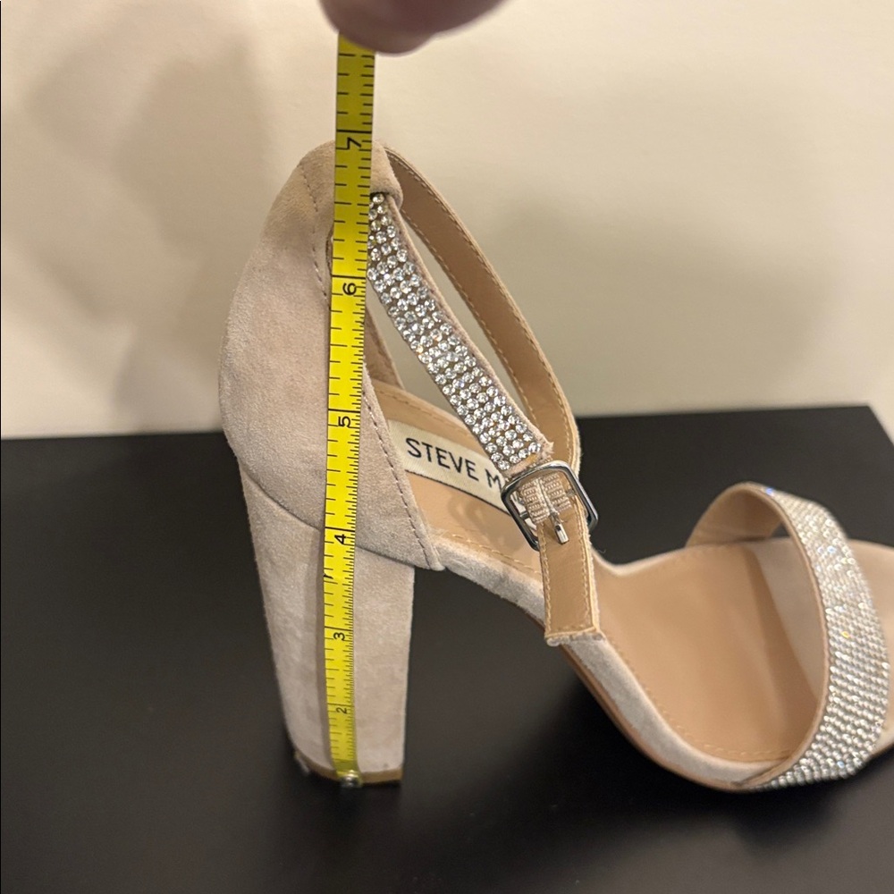 Steve Madden Beige and Silver Heeled Sandals - Picture 5 of 5